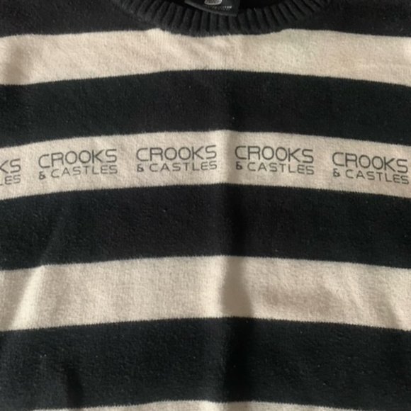 Men's Crooks & Castles sweater. - Picture 2 of 6